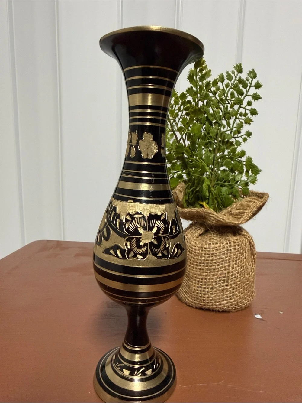 N/A elegant black